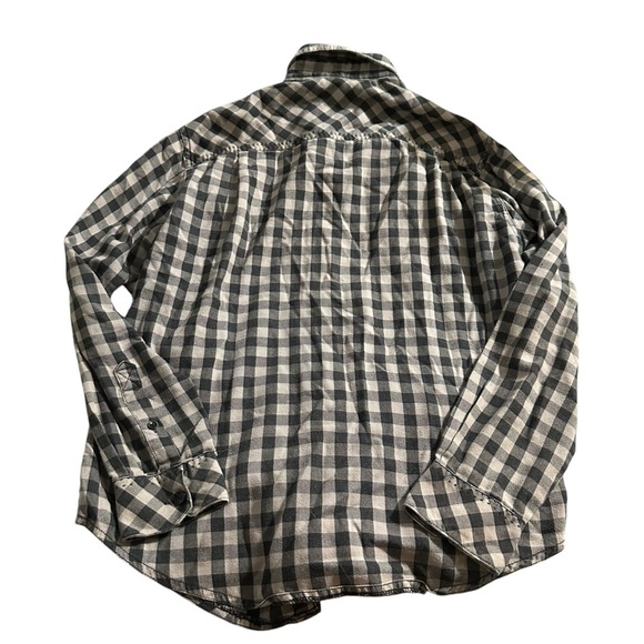 Casual Black and Gray Plaid Button Down Shirt - Picture 2 of 4